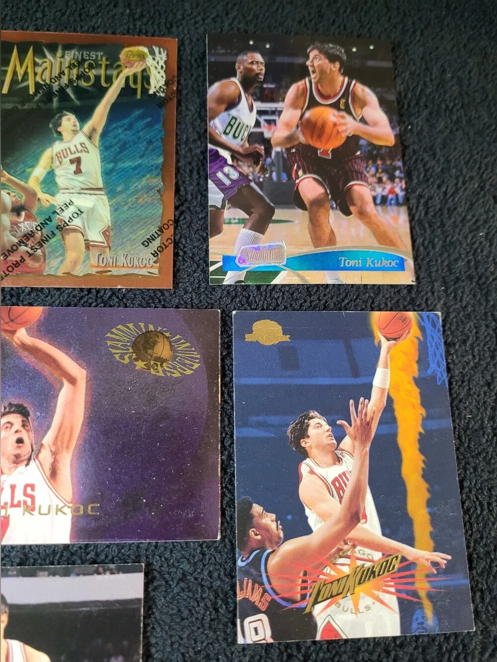 Tony Kukoc Trading Card Lot